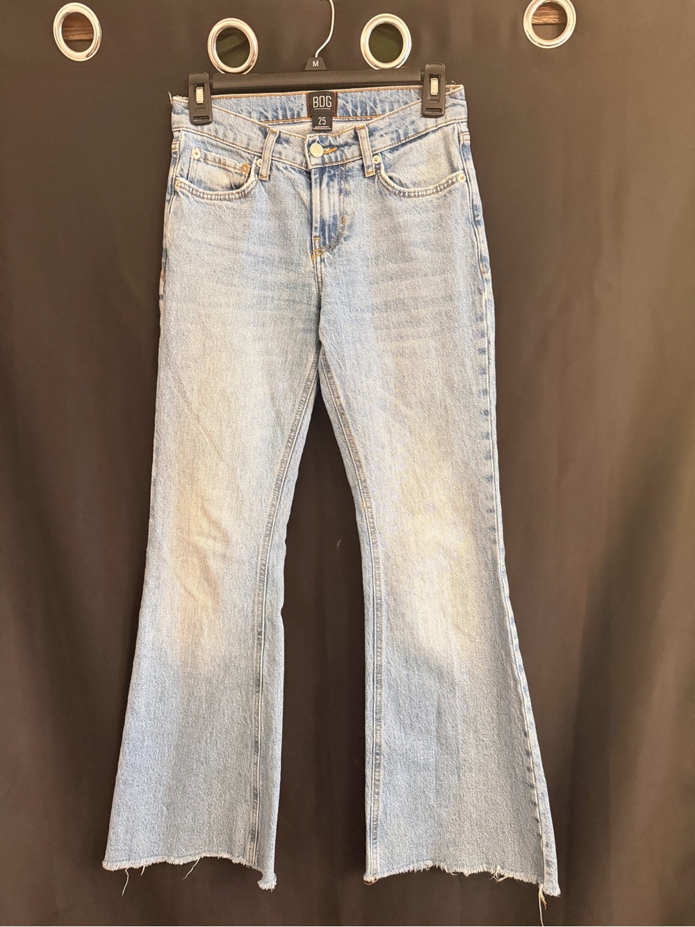 BDG Urban Outfitters Light Wash Kick Flare Jeans Raw Hem Size 25